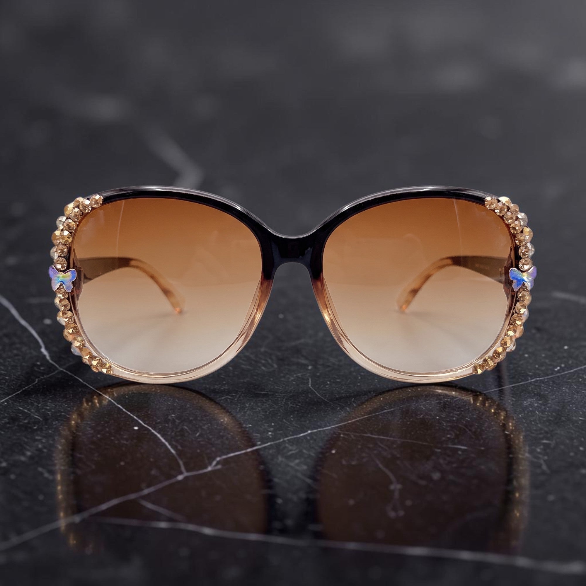 Butterfly Luxe Oversized Sunglasses - Black & Champagne